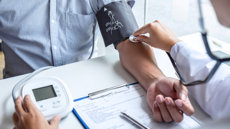 Read more about the article High Blood Pressure May Increase Your Risk of Severe Illness from COVID-19